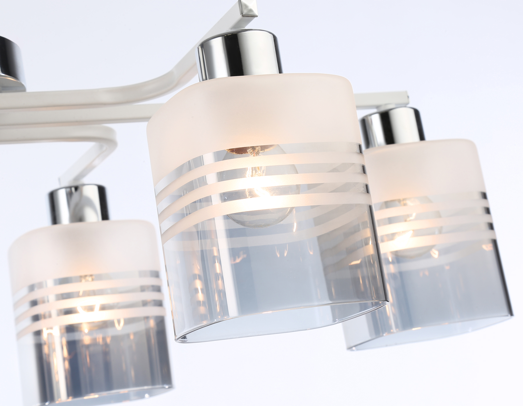 Люстра подвесная Ambrella TR303207/6 WH/CH/SM/FR белый/хром/дымчатый/белый матовый E27*6 max 60W 710