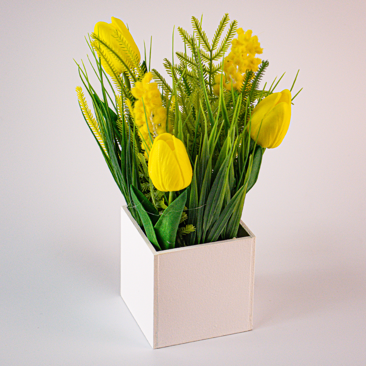 Композиция/цветы 263 Мимоза желтый+тюльпан желтый/ящик 90х90х260