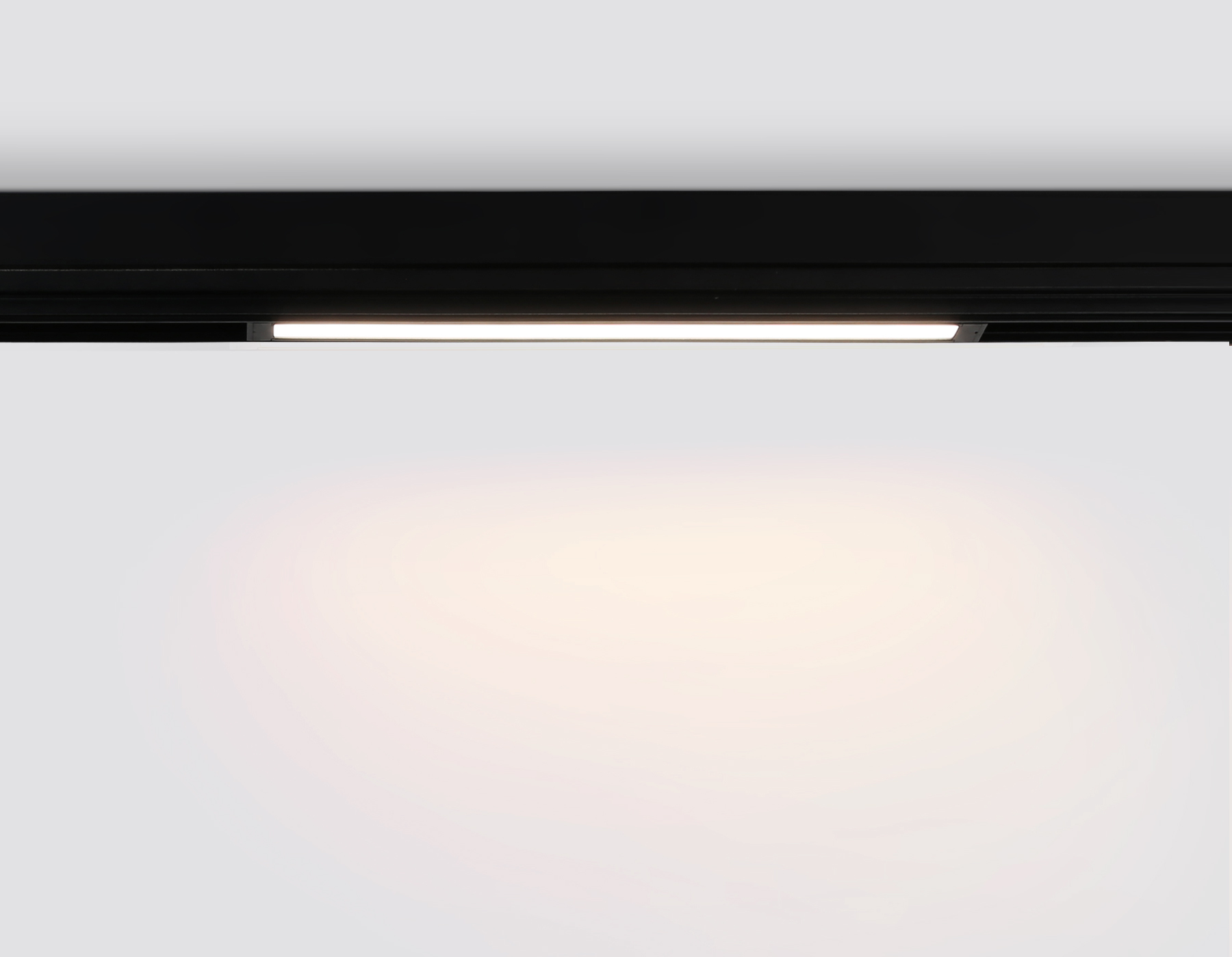 Светильник для Magnetic 220V GL1272 BK черный IP20 15W 3000K-6400K 120° 342*25*42 (Без ПДУ)димм.упра