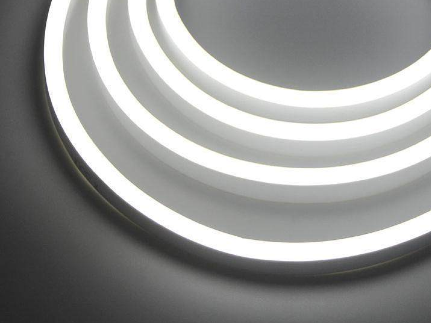 Нейтральный белый 220В IP67 10Вт/м 120 LED/м SMD2835 8×16 мм SWG-NE816-2120-10-NW-67