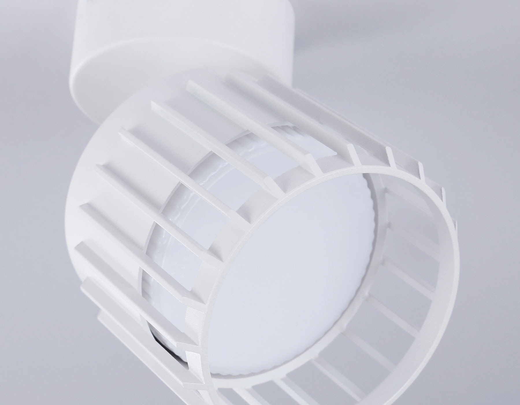 Спот накладной поворотный AMBRELLA TN71157 WH белый GX53 D100*125 