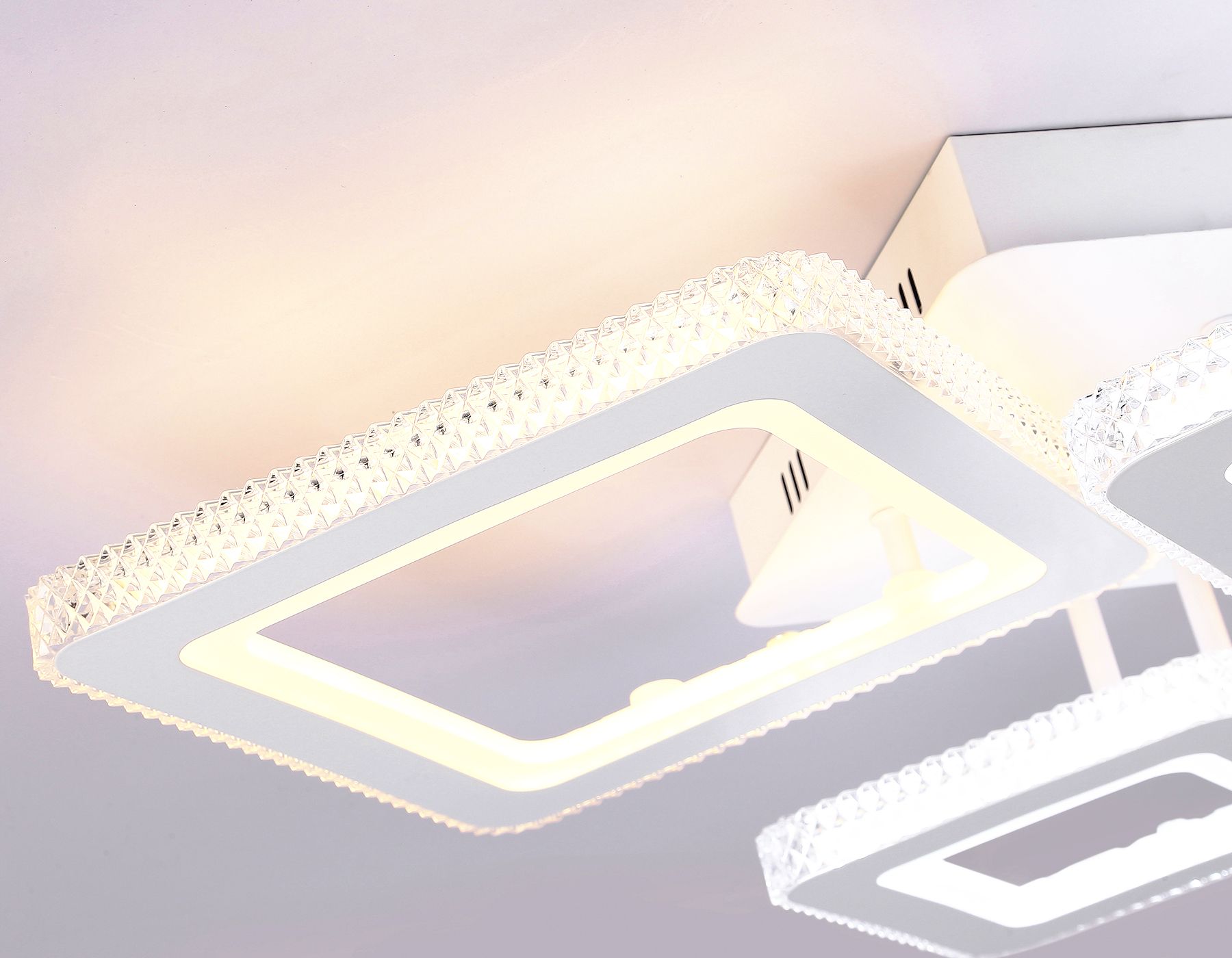 Светильник Ambrella FA8878/2+2 WH белый 3000K-6400K 88W 710*520*125 (ПДУ ИК)