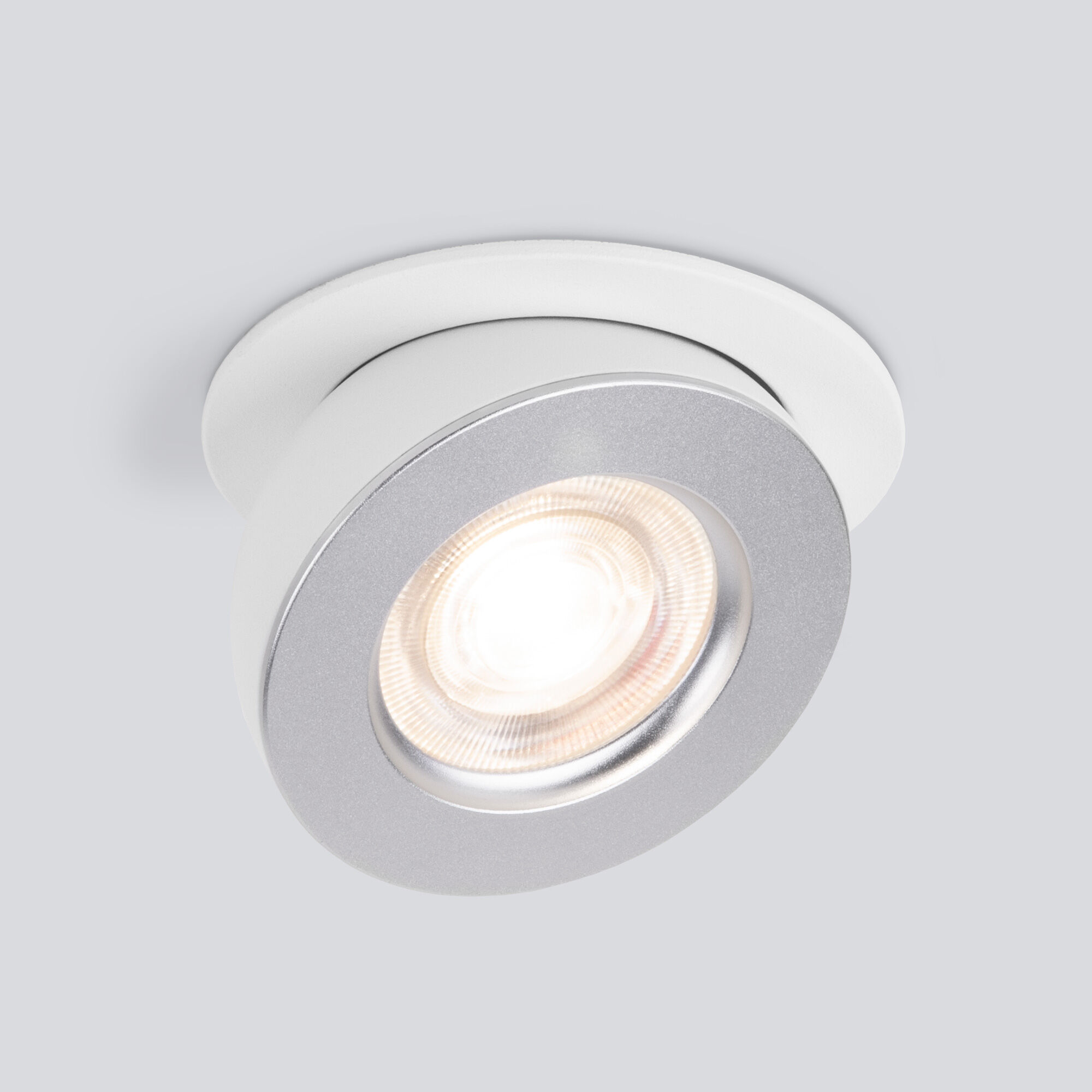 Встраиваемый точечный светодиодный светильник Pruno 25080/LED 8W 4200К белый/серебро