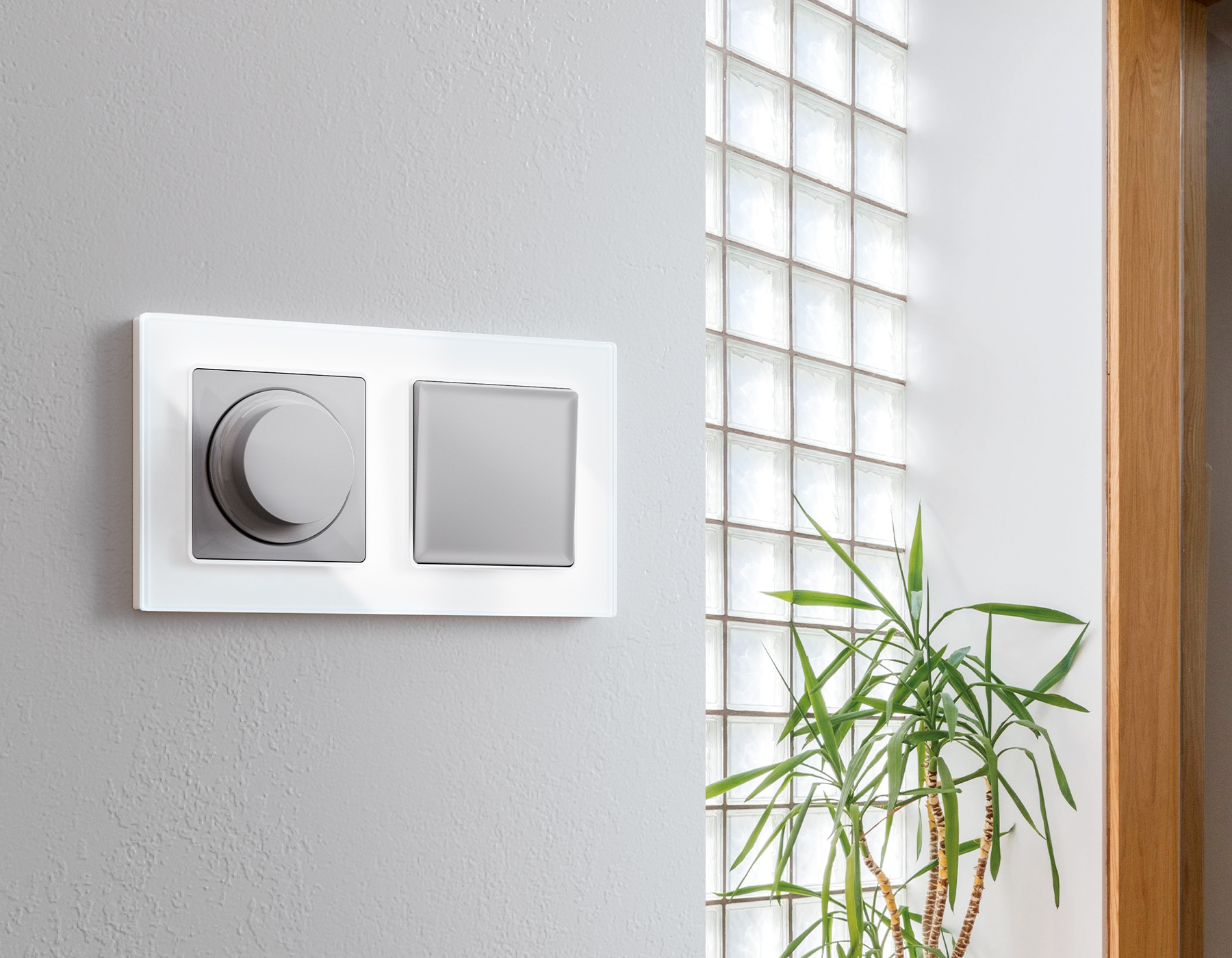 AF380104 Рамка ALFA Platos (Белый Стекло закаленное натуральное) 4-ая