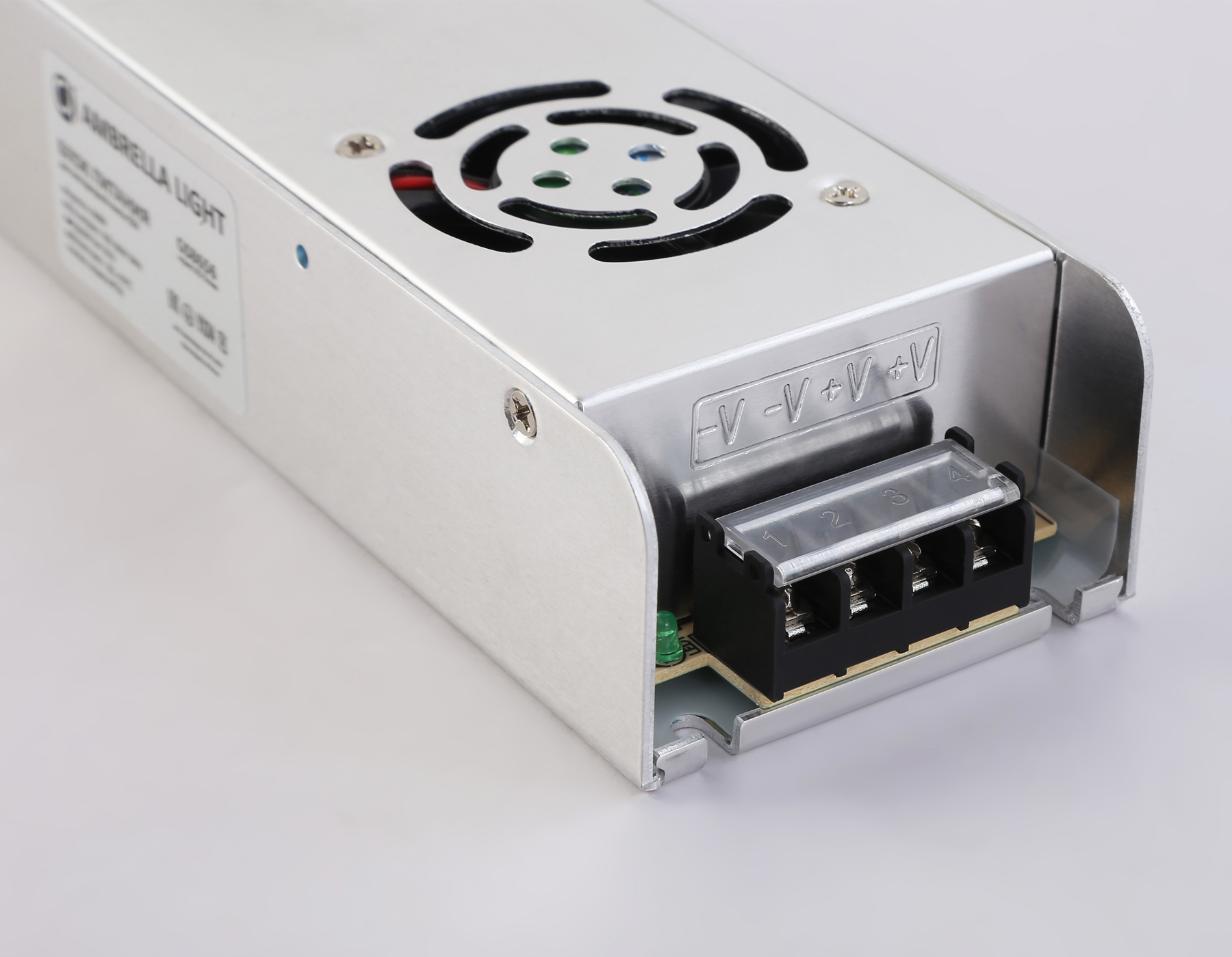 Блок питания с EMC для светодиодной ленты 12V 360W 30A IP20 185-260V 223*67*40 GS8656