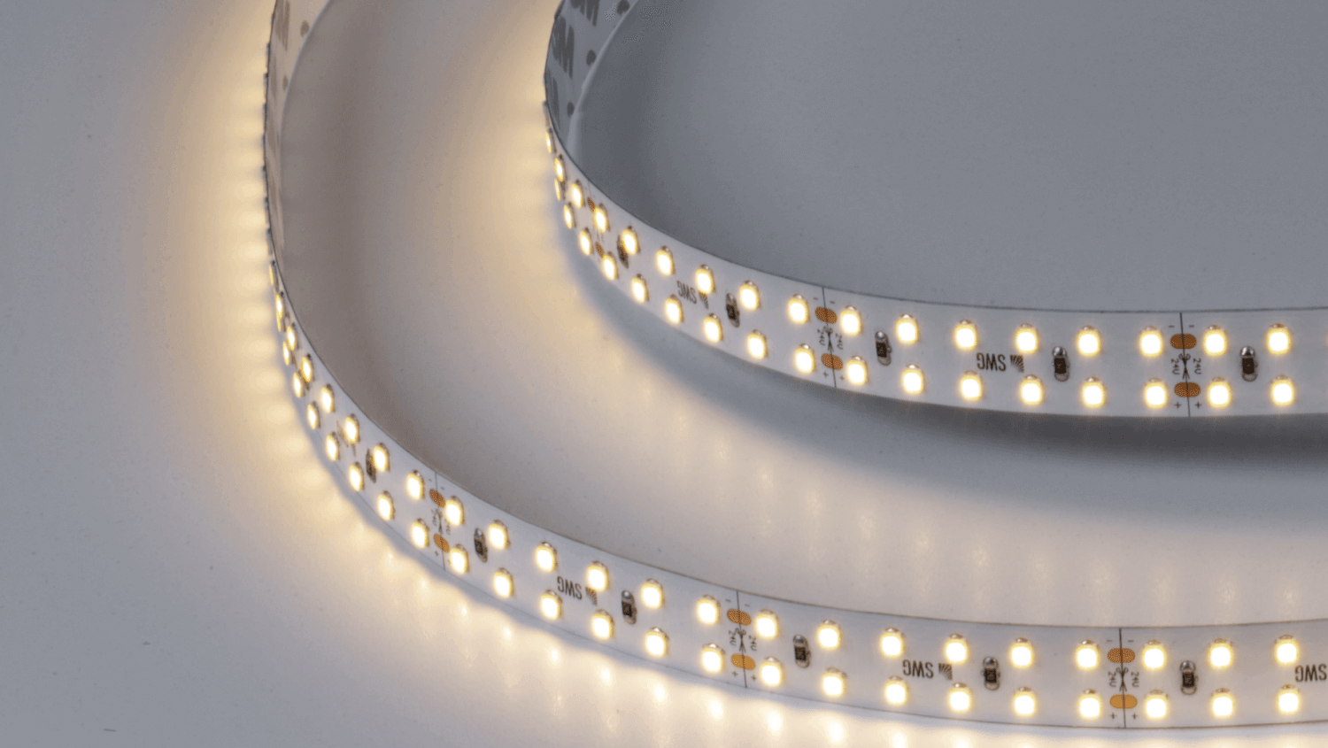 Лента светодиодная SWG SWG2240-24-19.2-WW-M 2835 240 LED/м 19,2 Вт/м 24В IP20 Теплый белый