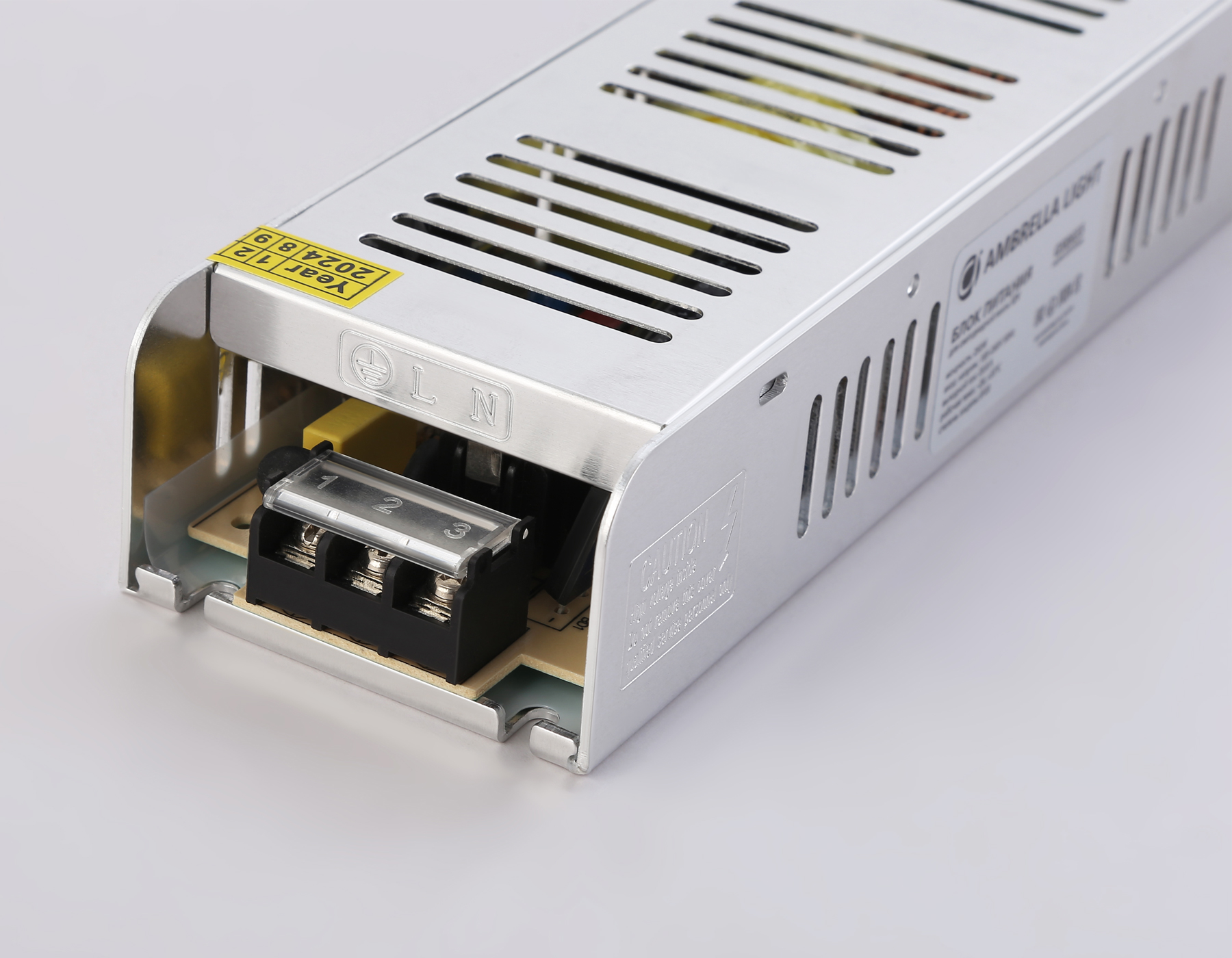 Блок питания с EMC для светодиодной ленты 12V 250W 20,8A IP20 185-260V 223*67*40 GS8655