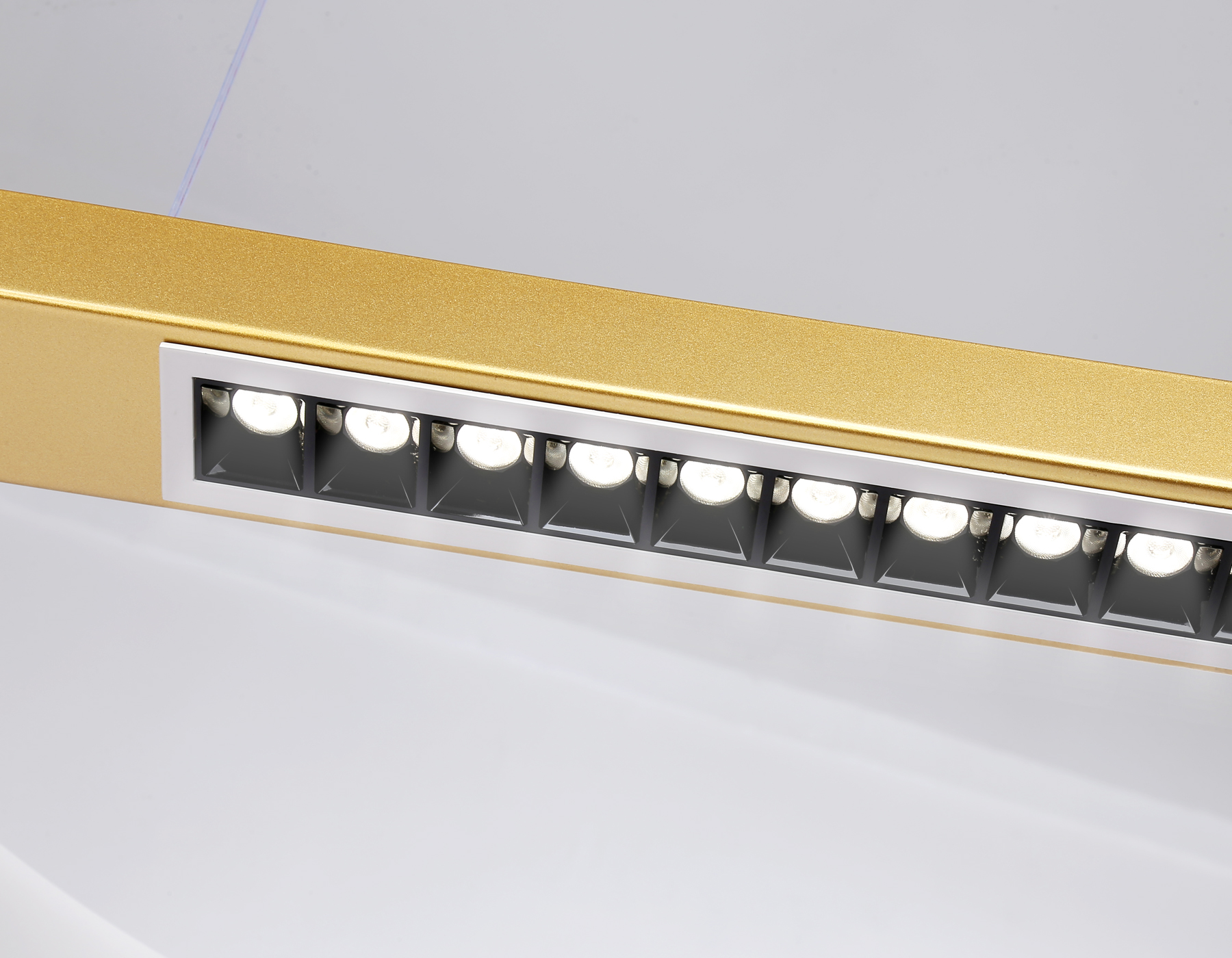 Светильник Ambrella FL51488 WH/GD белый/золото 62W 3000K-6400K D600*1000 (ПДУ ИК)