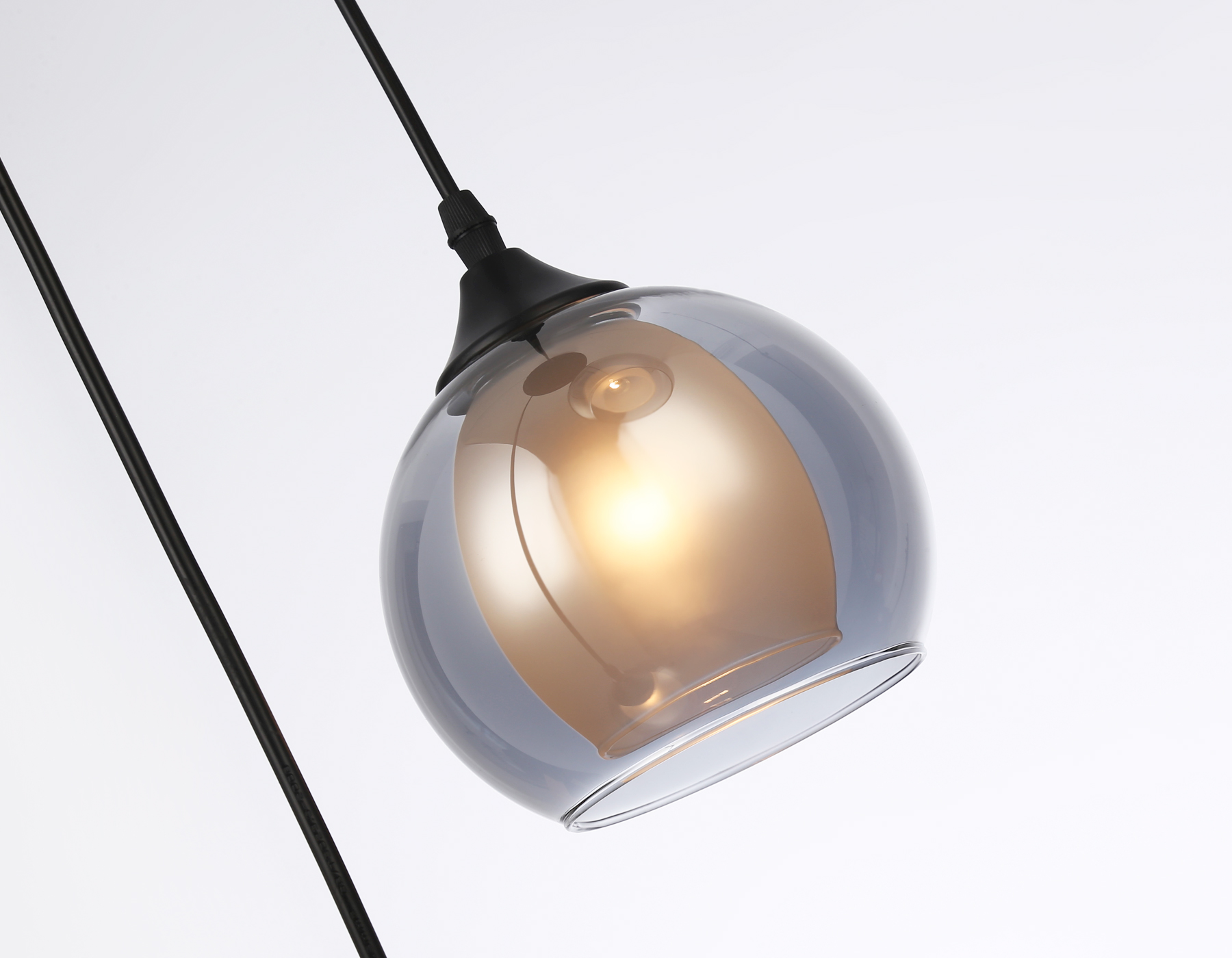 Светильник подвесной Ambrella TR3541/3 BK/SM/FR черный/дымчатый/белый матовый E27/3 max 40W D280*800