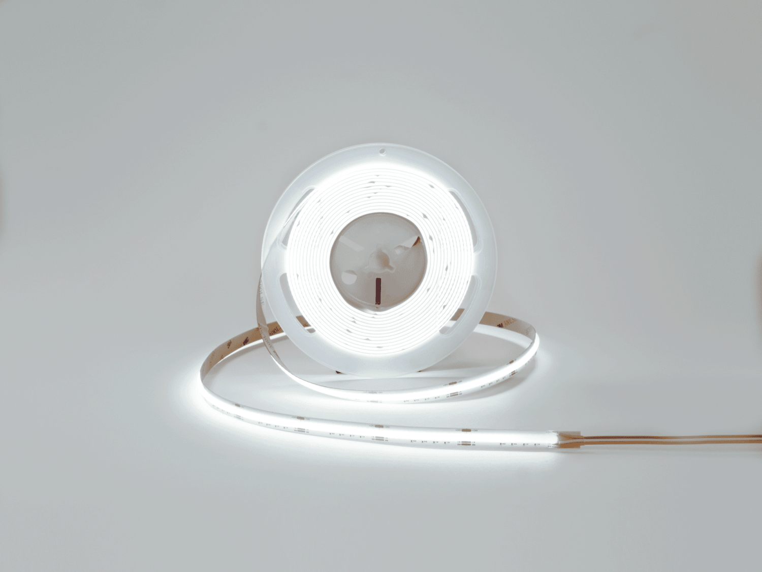 Холодный белый 24В IP20 25Вт/м 960 LED/м SWG-COB960-24-25-CW