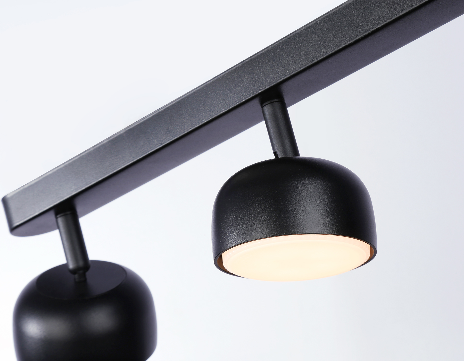Светильник накладной AMBRELLA TN71018/3 BK черный GX53/3 max 12W 400*80*90 поворотный