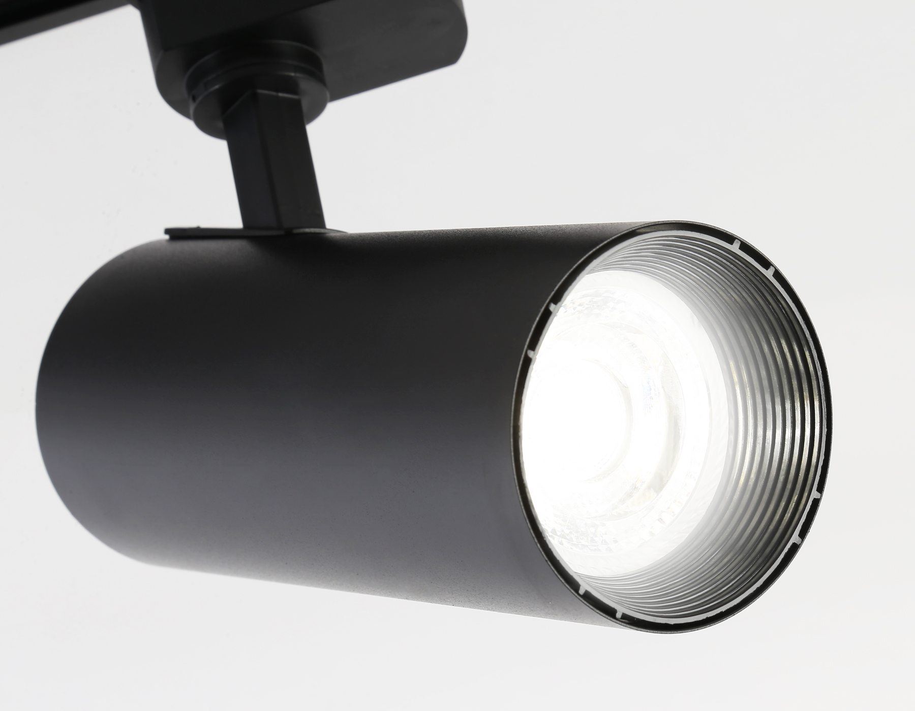 Трековый светодиодный светильник GL5829 BK черный LED 24W 4200K 24° AMBRELLA