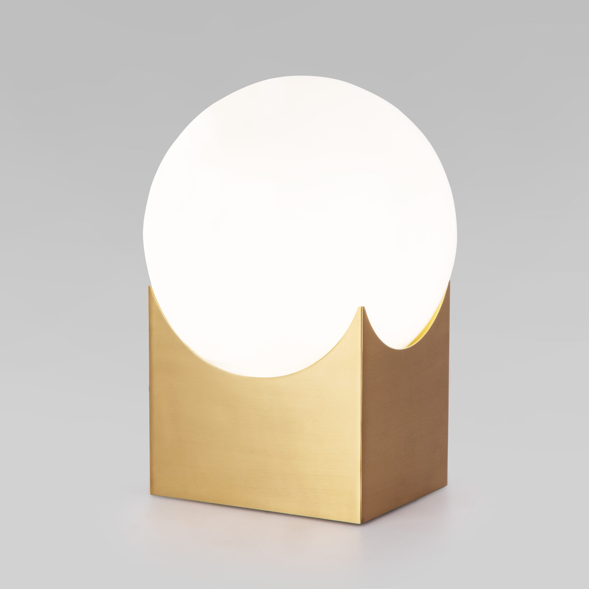 Настольный светильник 01167/1 латунь EUROSVET