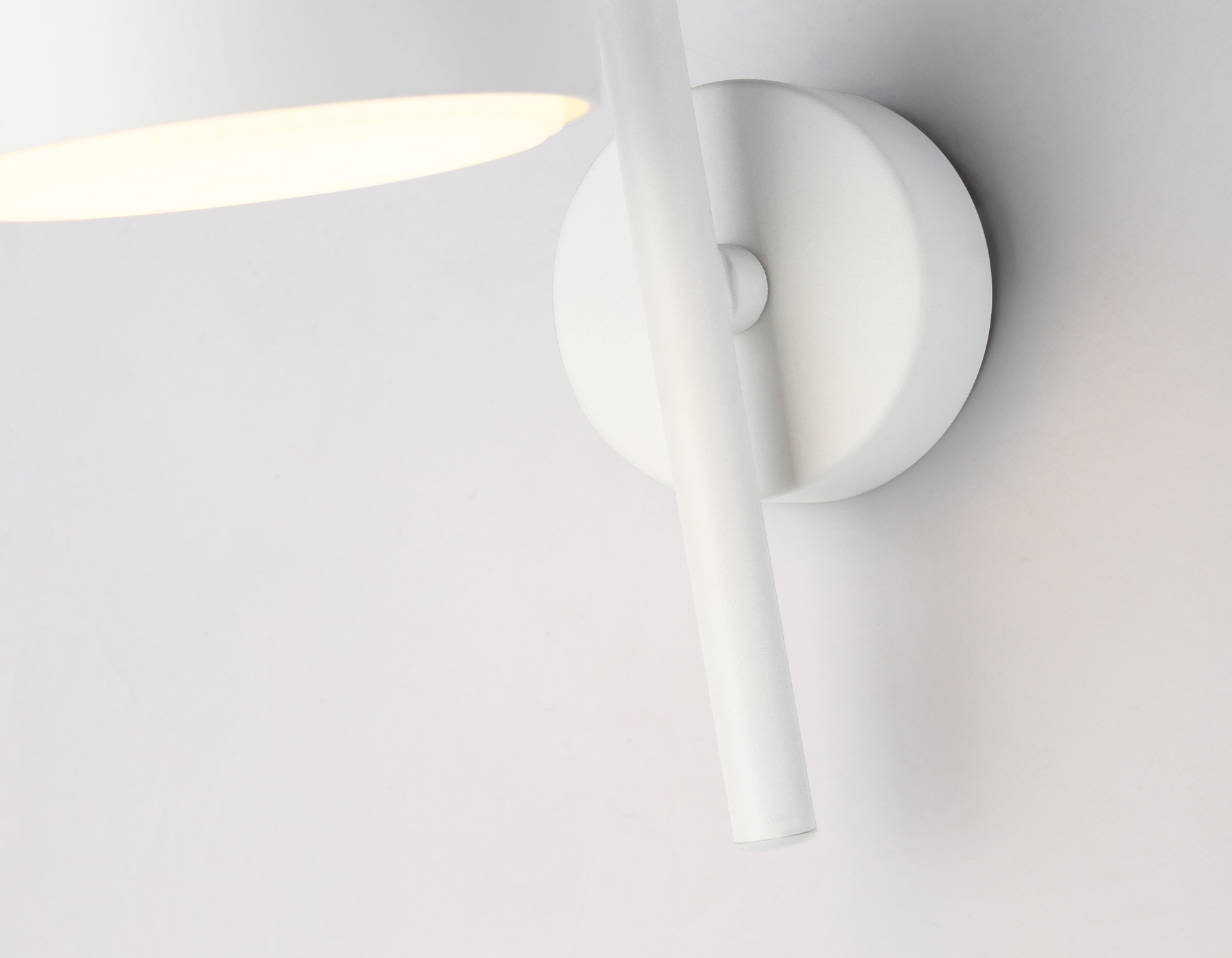 Светильник накладной AMBRELLA TN71042 WH белый GX53 max 12W 150*80*185 настенный 