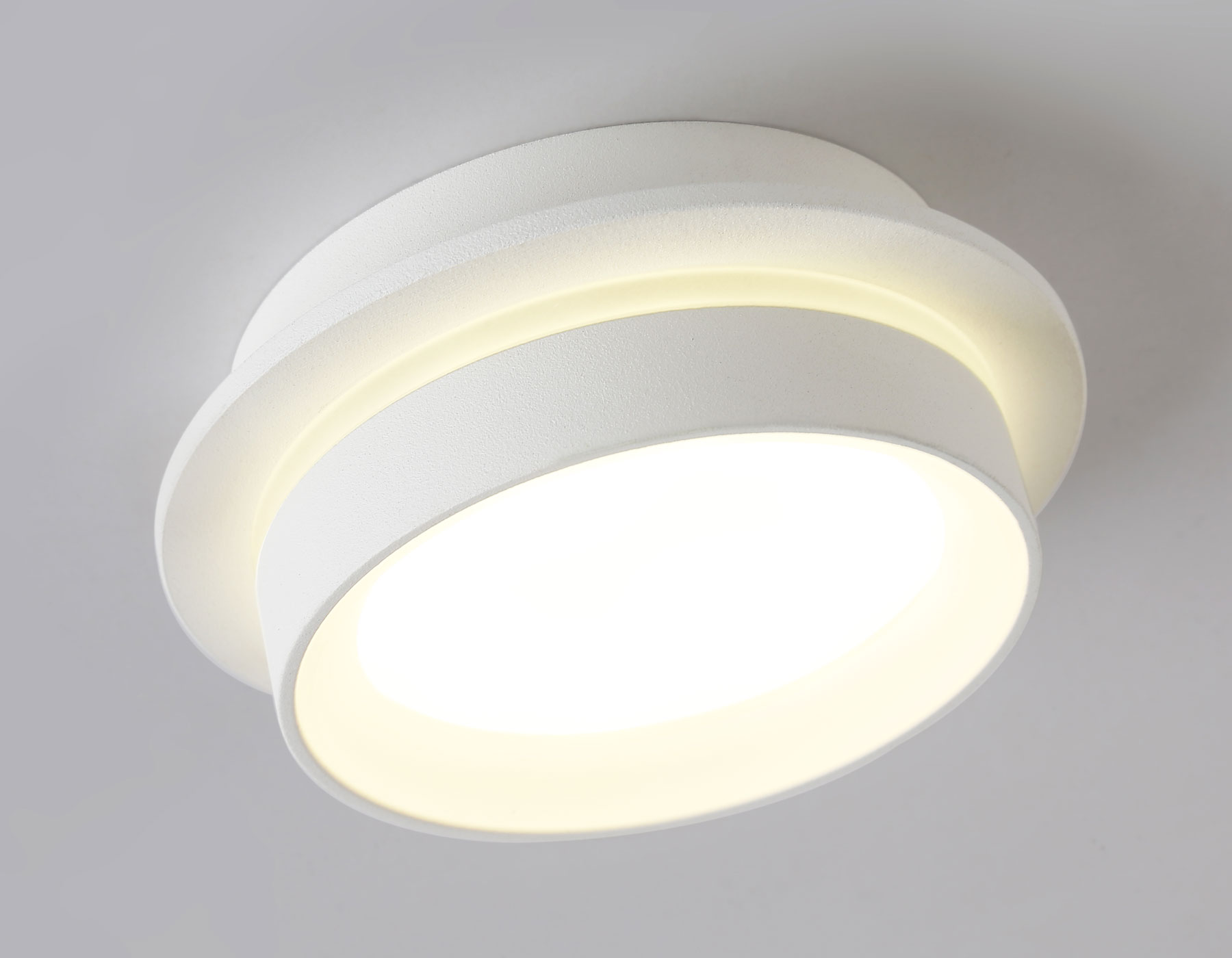 Светильник накладной AMBRELLA TN5383 SWH/FR белый песок/белый матовый GX53 IP44 D105*40 
