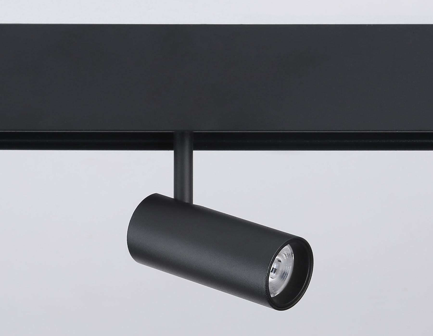 Светильник светодиодный для шинопровода Magnetic  GL3814 BK черный IP20 7W 4200K 48V 24° D3 AMBRELLA