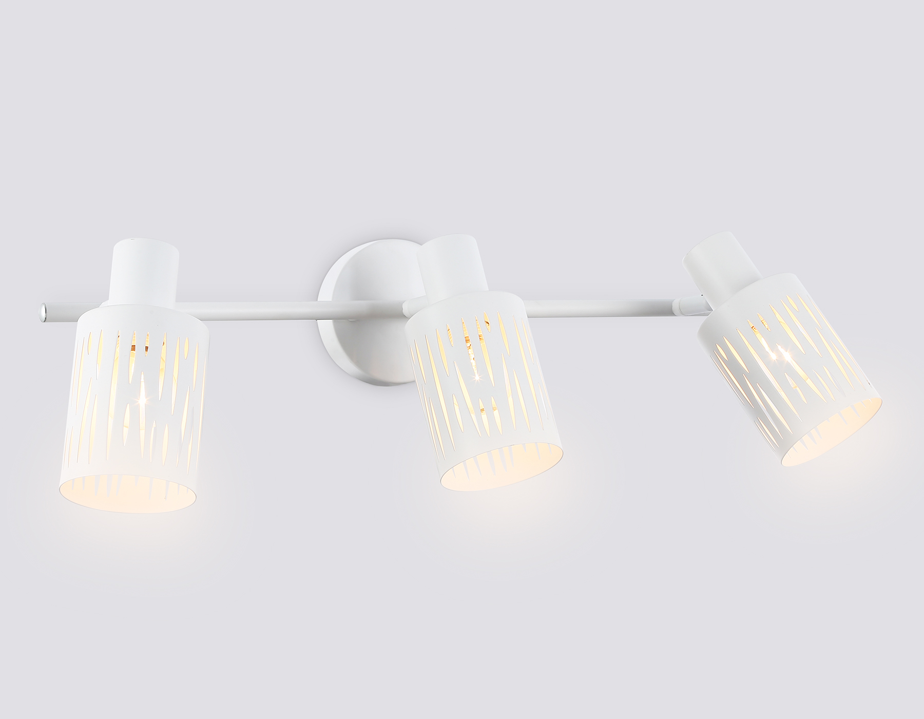 Настенно-потолочный спот в стиле лофт AMBRELLA TR8665/3 WH белый E14/3 max 60W 560*100*190