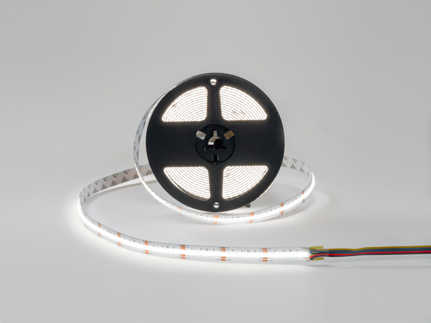 Лента светодиодная SWGPro SWG-COB840-24-18-RG 4 в 1 COB, 840 LED/м, 18 Вт/м, 24В , IP20, Цвет: RGBNW