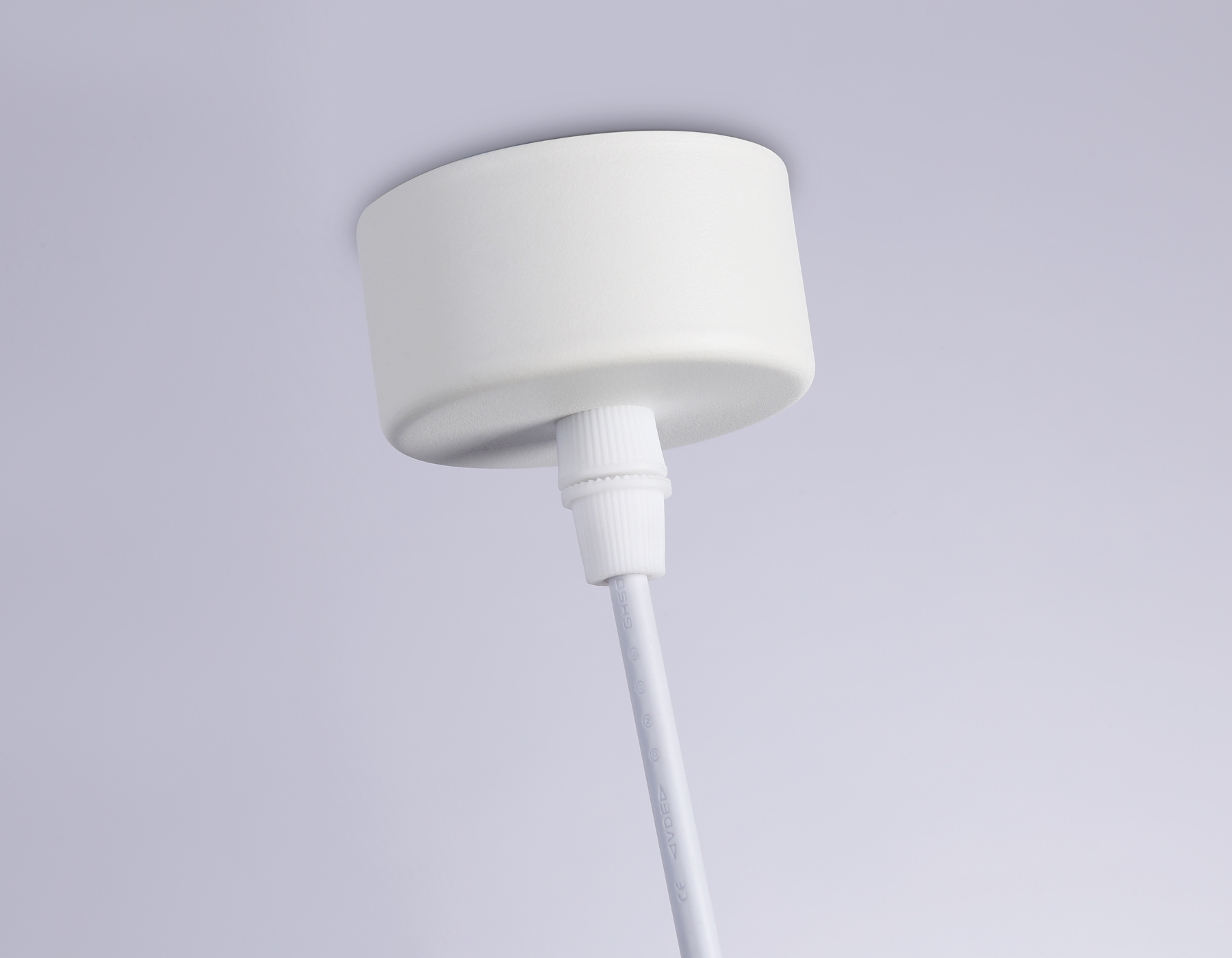 Светильник подвесной Ambrella TN71107 WH белый GX53 max 12W D82*1135 подвеcной