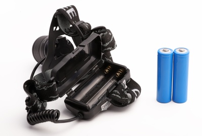 Фонарь ULTRAFLASH LED5339 налоб акк 3,7В, черн., LED+синий LED, 5 Вт, фокус, 2 ак. 4 реж, USB, са