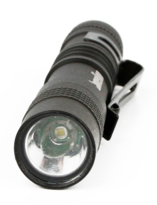 Фонарь CAMELION LED51516 черный, LED XPE, 3 реж 1XLR03 в компл., алюм., откр. блистер