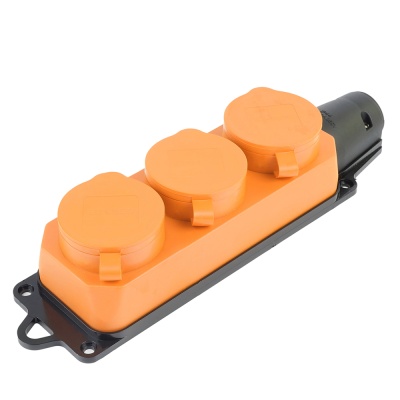 Розетка переносная 3-местная c/з, каучук, серия Одри, RST16-23-44-5 (РП 16-334), оранжевый