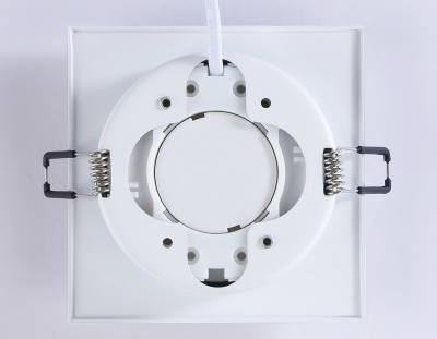 Светильник встраиваемый AMBRELLA TN5230 WH/GD белый/золото GX53 max 12W 110*110*35