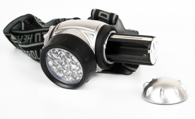 Фонарь ULTRAFLASH LED5353 налобный, металлик 19LED 4режима, 3хR03, пластик (1/5)